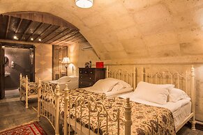 Cappadocia Minia Cave Hotel
