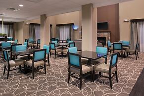 Holiday Inn Express & Suites Bakersfield Airport by IHG