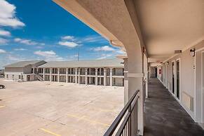 Stratford House Inns - Edmond