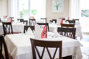 Grupotel Macarella Suites & Spa