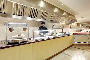 Grupotel Macarella Suites & Spa