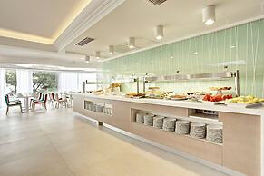 Grupotel Ibiza Beach Resort - Adults Only