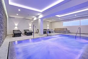 Grupotel Ibiza Beach Resort - Adults Only