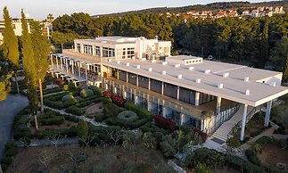 Aminess Vival Casa Velaris