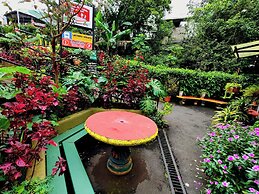 Cabinas El Pueblo - Hostel