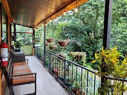 Cabinas El Pueblo - Hostel