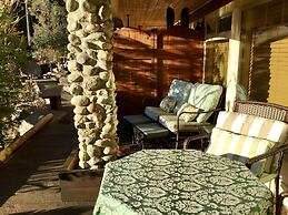 The Tuwanek Hotel and Spa