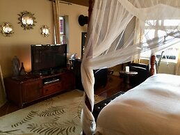 The Tuwanek Hotel and Spa