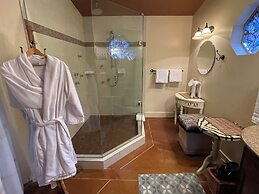 The Tuwanek Hotel and Spa