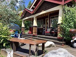 The Tuwanek Hotel and Spa