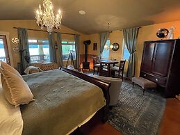 The Tuwanek Hotel and Spa