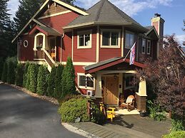 The Tuwanek Hotel and Spa