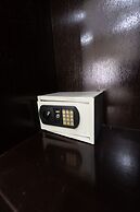 Baan Yuyen Karon Guesthouse