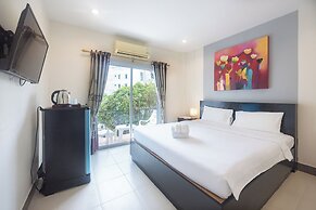 Baan Yuyen Karon Guesthouse
