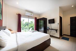 Baan Yuyen Karon Guesthouse