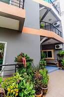 Baan Yuyen Karon Guesthouse