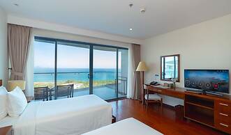 Cam Ranh Riviera Beach Resort & Spa