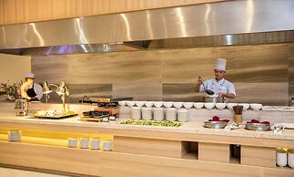 Cam Ranh Riviera Beach Resort & Spa