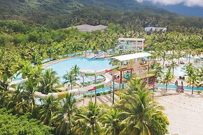 Cam Ranh Riviera Beach Resort & Spa
