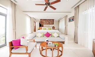 Cam Ranh Riviera Beach Resort & Spa