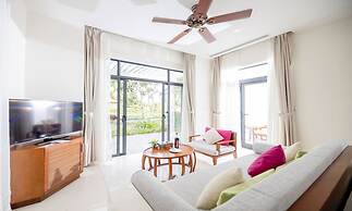 Cam Ranh Riviera Beach Resort & Spa