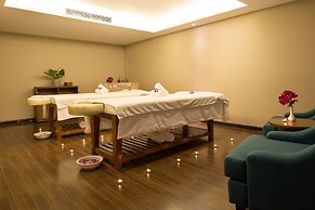 Cam Ranh Riviera Beach Resort & Spa