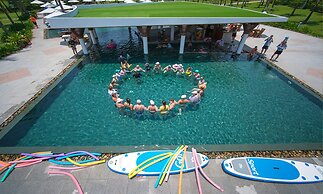 Cam Ranh Riviera Beach Resort & Spa