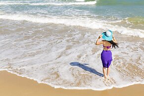 Cam Ranh Riviera Beach Resort & Spa