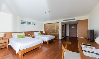 Cam Ranh Riviera Beach Resort & Spa
