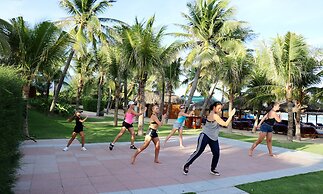 Cam Ranh Riviera Beach Resort & Spa