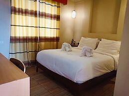 Tinhat Boutique Hotel and Restaurant