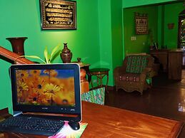 Tinhat Boutique Hotel and Restaurant