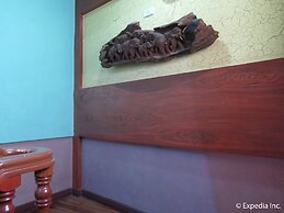 Tinhat Boutique Hotel and Restaurant