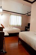 Tinhat Boutique Hotel and Restaurant