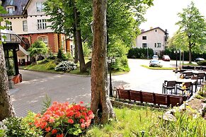 Hotel Szrenicowy Dwór