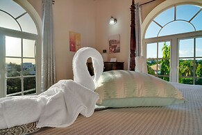 Mandela Court Grenada