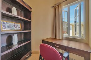 Mandela Court Grenada