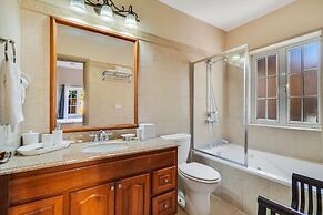 Mandela Court Grenada