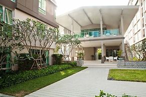 Baan Peang Ploen A712 by Huahin Holiday Condo