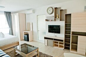 Baan Peang Ploen A712 by Huahin Holiday Condo