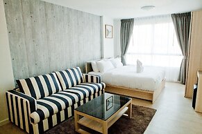 Baan Peang Ploen A712 by Huahin Holiday Condo