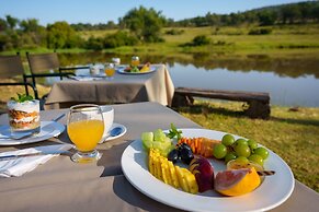 Zebras Crossing Lodge