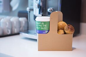 Holiday Inn Express Jakarta International Expo by IHG