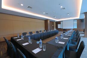 Holiday Inn Express Jakarta International Expo by IHG