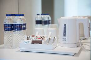 Holiday Inn Express Jakarta International Expo by IHG