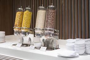 Holiday Inn Express Jakarta International Expo by IHG