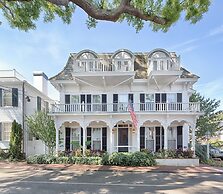 The Christopher, The Edgartown Collection