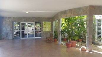 Centre International de Séjour - Hostel