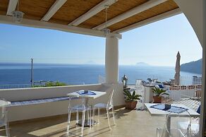 A Alera Room and Breakfast