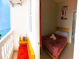 Chescos Hostel & Hotel